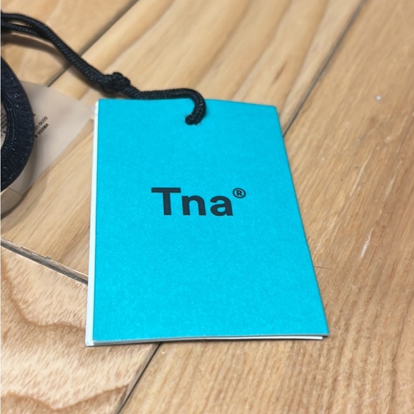 NWT aritzia TNA bikini top! Size small! - Picture 3 of 4